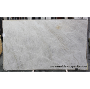 18612A - quartzite countertop